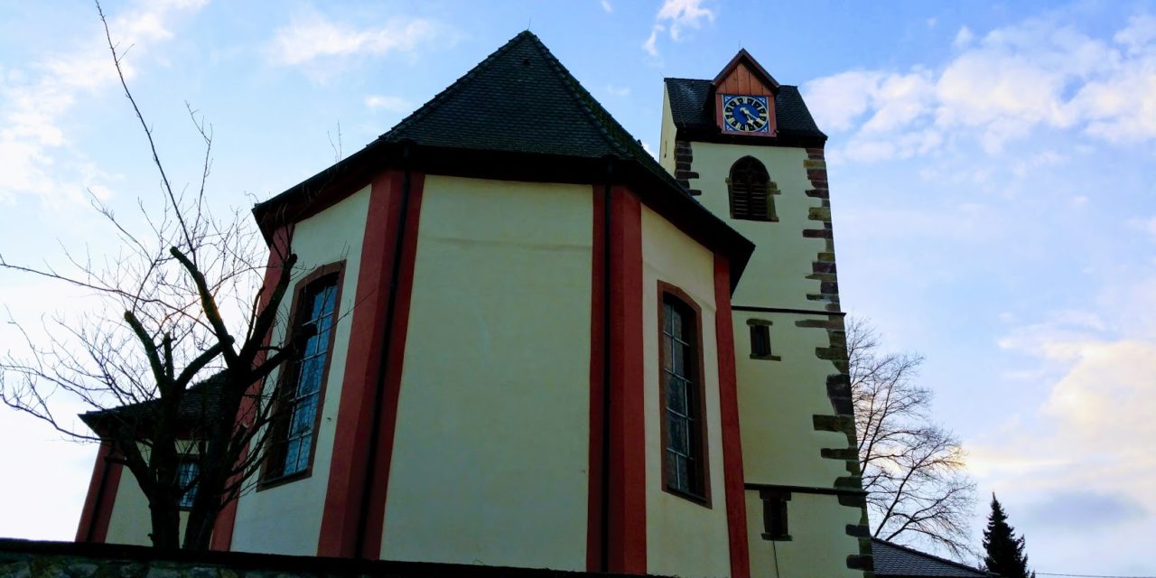 Der Kirchturm ist restauriert