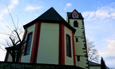 Der Kirchturm ist restauriert